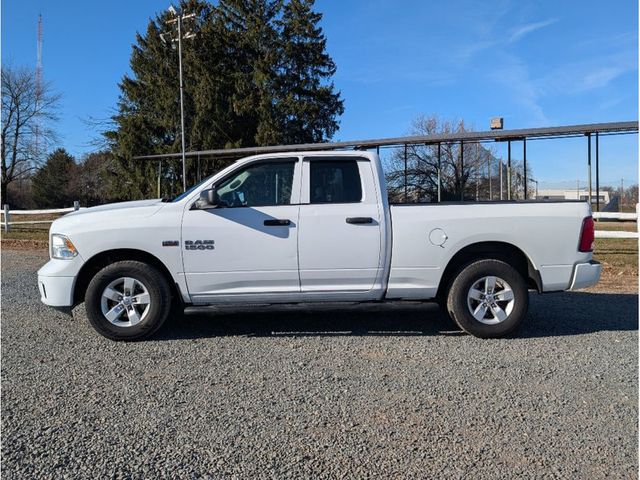 2017 Ram 1500 Express 4x4 Quad Cab 6'4" Box - 22958067 - 3