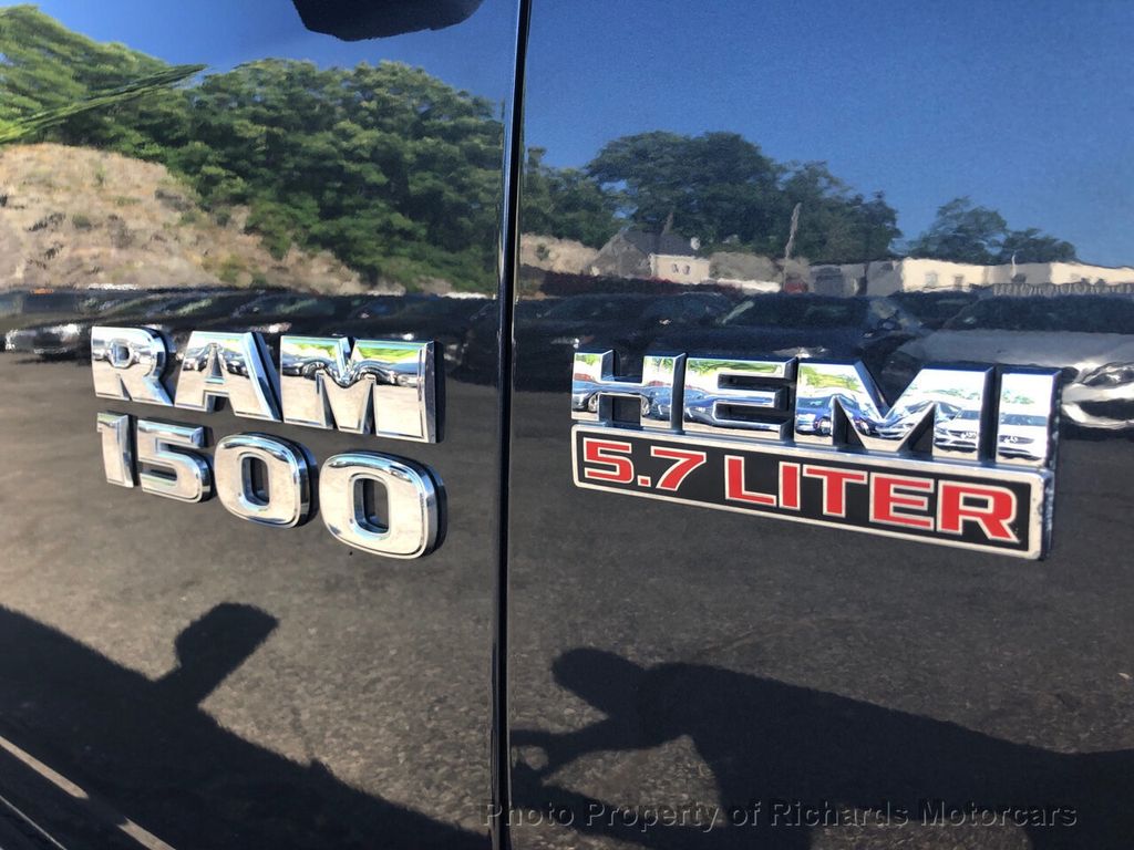 2017 Ram 1500 Express 4x4 Quad Cab 6'4" Box - 21458212 - 12