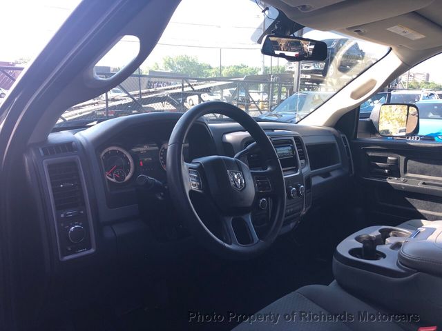 2017 Ram 1500 Express 4x4 Quad Cab 6'4" Box - 21458212 - 8