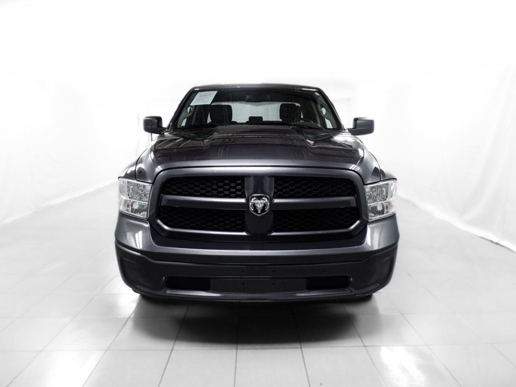 2017 Ram 1500 EXPRESS QUAD CAB 4WD - 22599478 - 1