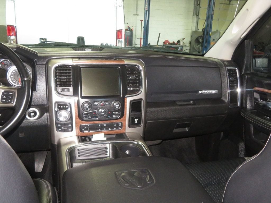 2017 Ram 1500 EXTRA CLEAN LARAMIE 4X4 RAM 34 SERVICE RECORDS LEATHER CREWCAB - 22932901 - 41