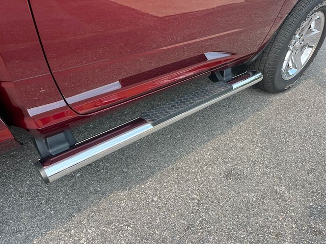 2017 Ram 1500 Hard to Find Regular Cab Short Bed Hemi 4x4 - 23055619 - 9