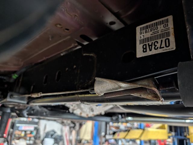 2017 Ram 1500 Hard to Find Regular Cab Short Bed Hemi 4x4 - 23055619 - 20
