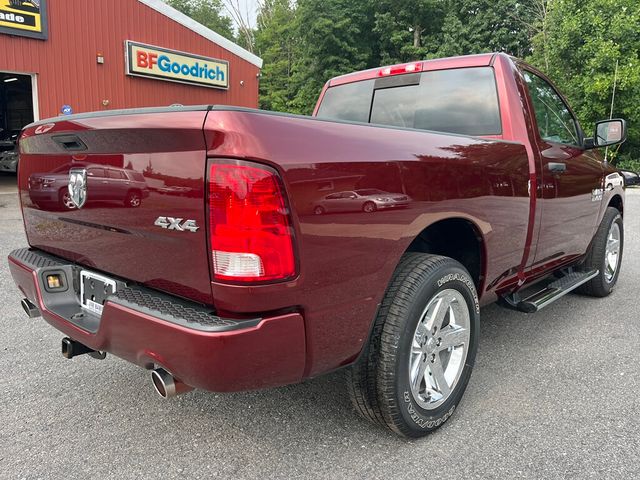 2017 Ram 1500 Hard to Find Regular Cab Short Bed Hemi 4x4 - 23055619 - 2