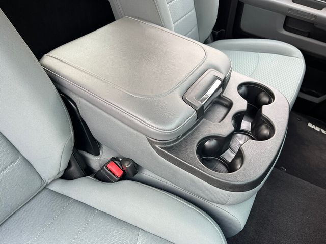2017 Ram 1500 Hard to Find Regular Cab Short Bed Hemi 4x4 - 23055619 - 38