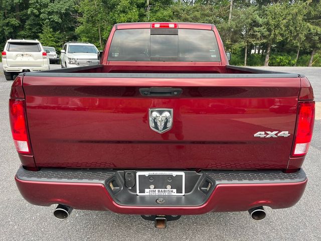 2017 Ram 1500 Hard to Find Regular Cab Short Bed Hemi 4x4 - 23055619 - 3