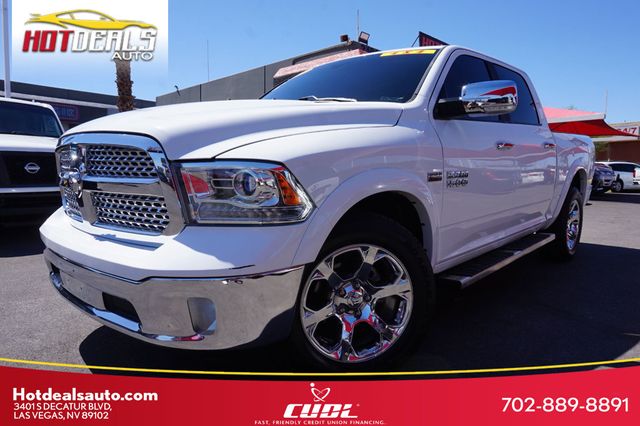 2017 Ram 1500 LARAMIE, 4WD, CHROME PACKAGE, BACKUP CAMERA, PREMIUM SOUND - 23036595 - 0