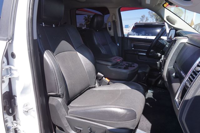 2017 Ram 1500 LARAMIE, 4WD, CHROME PACKAGE, BACKUP CAMERA, PREMIUM SOUND - 23036595 - 15
