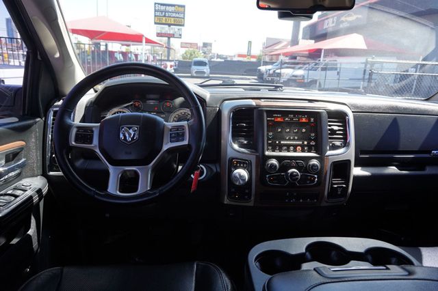 2017 Ram 1500 LARAMIE, 4WD, CHROME PACKAGE, BACKUP CAMERA, PREMIUM SOUND - 23036595 - 19