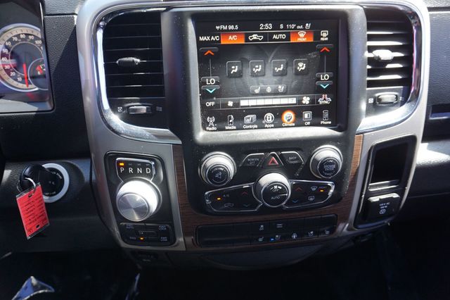 2017 Ram 1500 LARAMIE, 4WD, CHROME PACKAGE, BACKUP CAMERA, PREMIUM SOUND - 23036595 - 24