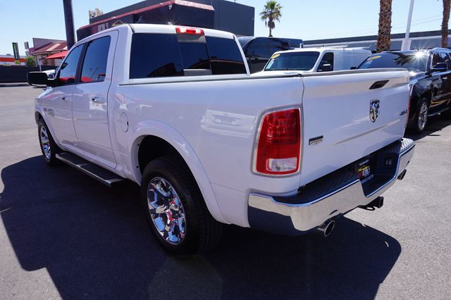 2017 Ram 1500 LARAMIE, 4WD, CHROME PACKAGE, BACKUP CAMERA, PREMIUM SOUND - 23036595 - 6