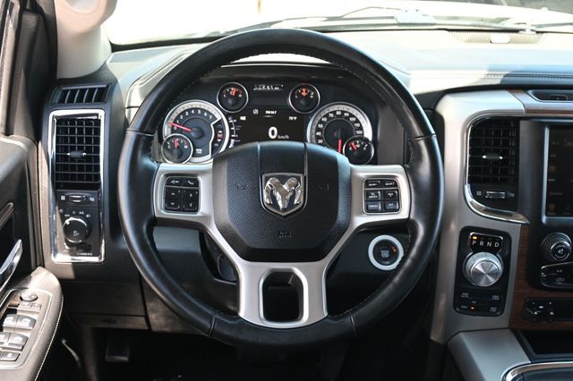 2017 Ram 1500 Laramie 4x4 Crew Cab  - 23050209 - 11