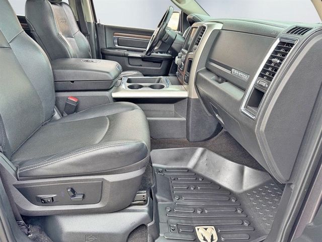2017 Ram 1500 Laramie 4x4 Crew Cab 5'7" Box - 23013177 - 23