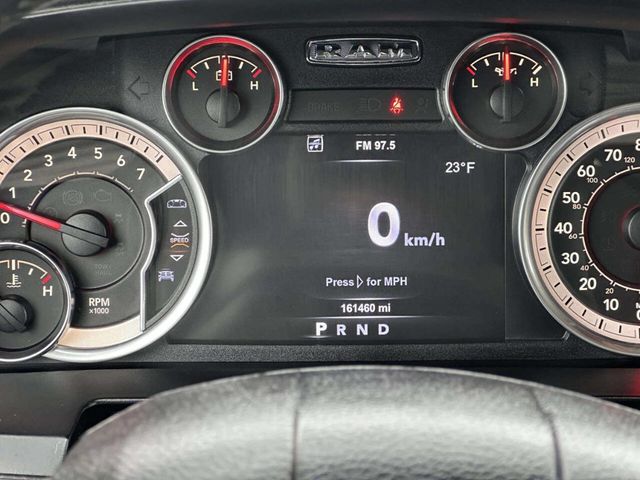 2017 Ram 1500 Laramie 4x4 Crew Cab 5'7" Box - 22966025 - 26