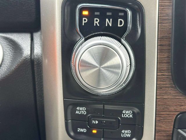 2017 Ram 1500 Laramie 4x4 Crew Cab 5'7" Box - 22966025 - 28