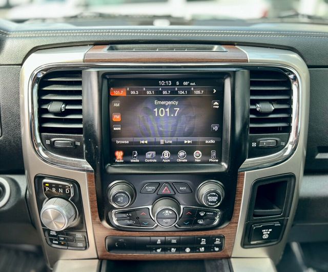 2017 Ram 1500 Laramie 4x4 Crew Cab 5'7" Box - 23011767 - 25