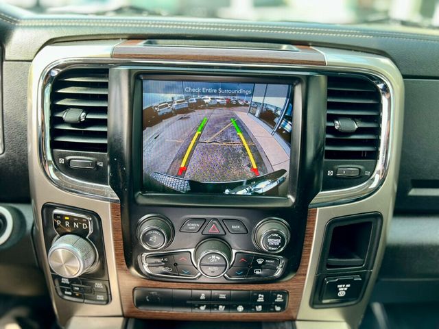 2017 Ram 1500 Laramie 4x4 Crew Cab 5'7" Box - 23011767 - 31