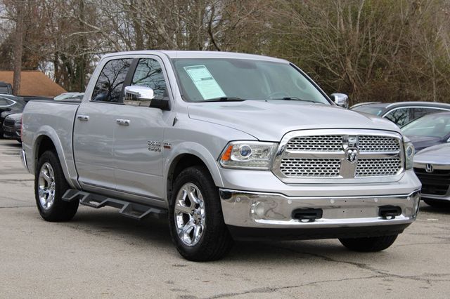 2017 Ram 1500 Laramie 4x4 Crew Cab 5'7" Box - 22991192 - 0