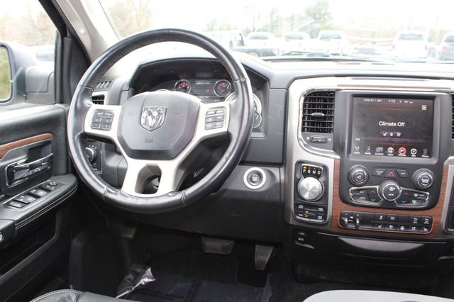 2017 Ram 1500 Laramie 4x4 Crew Cab 5'7" Box - 22991192 - 12