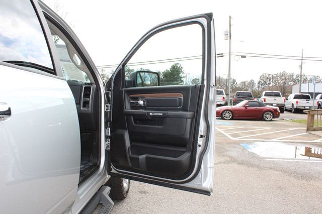 2017 Ram 1500 Laramie 4x4 Crew Cab 5'7" Box - 22991192 - 26