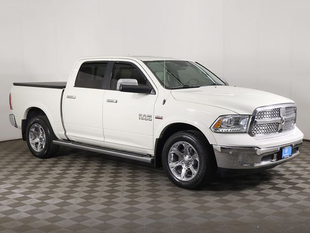 2017 Ram 1500 Laramie 4x4 Crew Cab 5'7" Box - 23087930 - 1