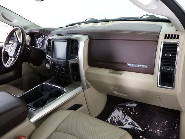 2017 Ram 1500 Laramie 4x4 Crew Cab 5'7" Box - 23087930 - 26