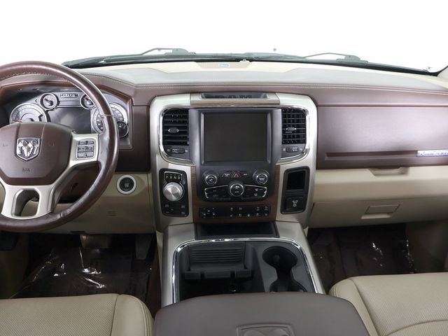 2017 Ram 1500 Laramie 4x4 Crew Cab 5'7" Box - 23087930 - 35