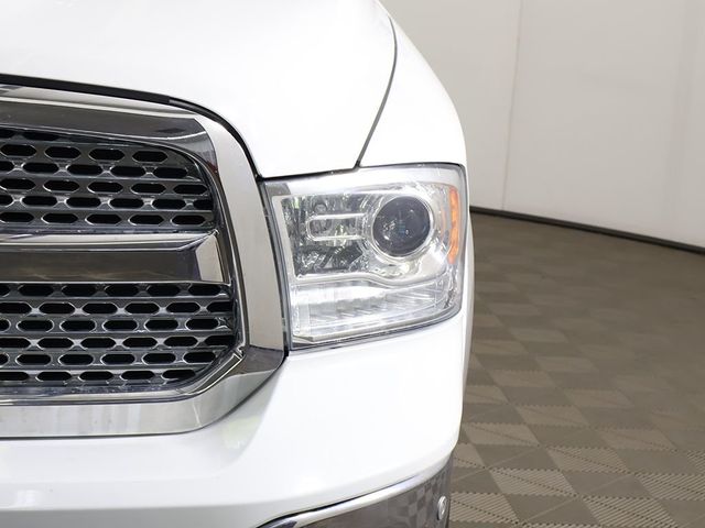 2017 Ram 1500 Laramie 4x4 Crew Cab 5'7" Box - 23027559 - 12