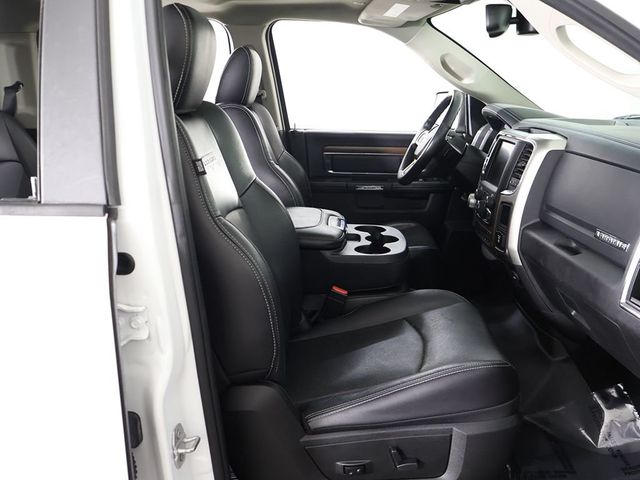 2017 Ram 1500 Laramie 4x4 Crew Cab 5'7" Box - 23027559 - 28