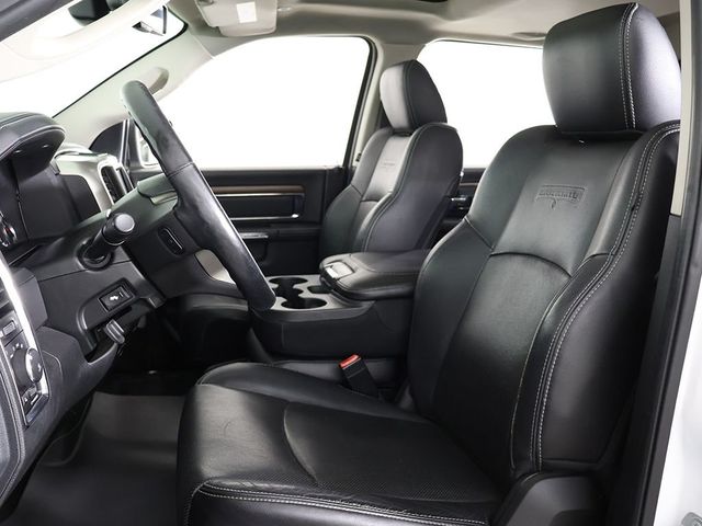 2017 Ram 1500 Laramie 4x4 Crew Cab 5'7" Box - 23027559 - 29