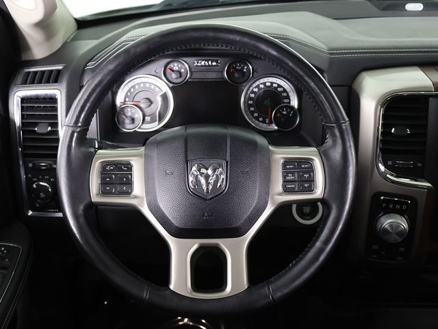 2017 Ram 1500 Laramie 4x4 Crew Cab 5'7" Box - 23027559 - 38
