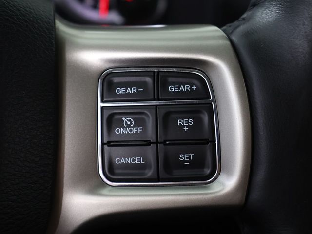 2017 Ram 1500 Laramie 4x4 Crew Cab 5'7" Box - 23027559 - 42
