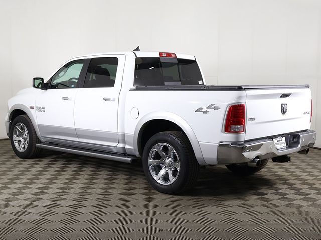 2017 Ram 1500 Laramie 4x4 Crew Cab 5'7" Box - 23027559 - 7