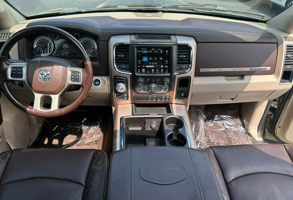 2017 Ram 1500 Laramie 4x4 Crew Cab 5'7" Box - 23054976 - 1