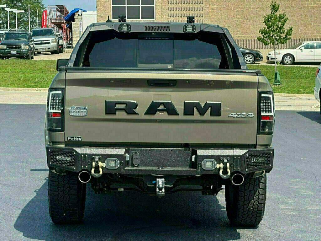 2017 Ram 1500 Laramie 4x4 Crew Cab 5'7" Box - 23054976 - 6