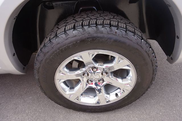 2017 Ram 1500 LARAMIE, 4X4, PREMIUM WHEELS, NAVIGATION, BACKUP CAMERA - 22993676 - 12