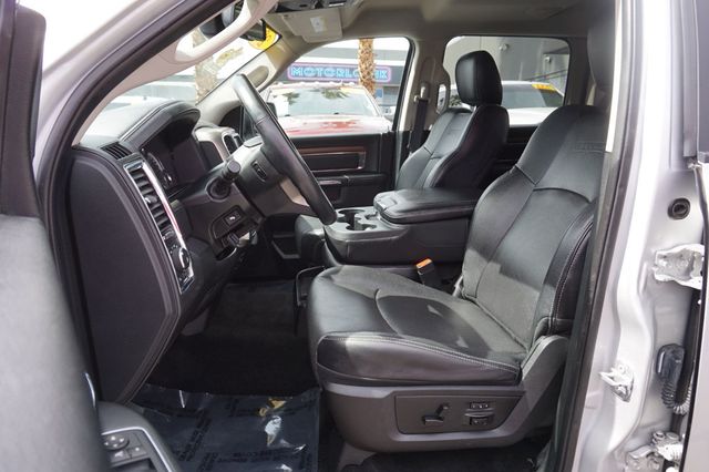 2017 Ram 1500 LARAMIE, 4X4, PREMIUM WHEELS, NAVIGATION, BACKUP CAMERA - 22993676 - 16