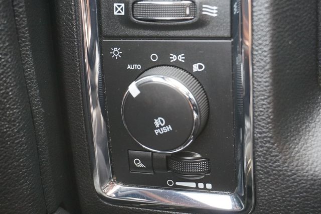 2017 Ram 1500 LARAMIE, 4X4, PREMIUM WHEELS, NAVIGATION, BACKUP CAMERA - 22993676 - 23