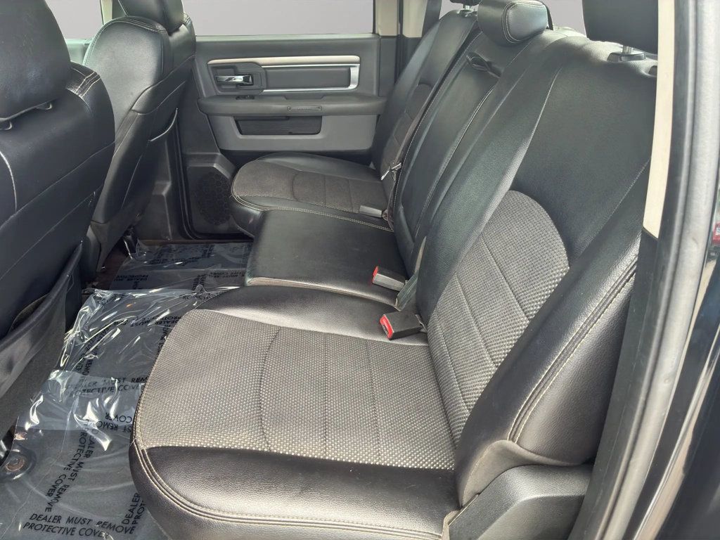 2017 Ram 1500 Lone Star Silver 4x2 Crew Cab 5'7" Box - 23062607 - 14