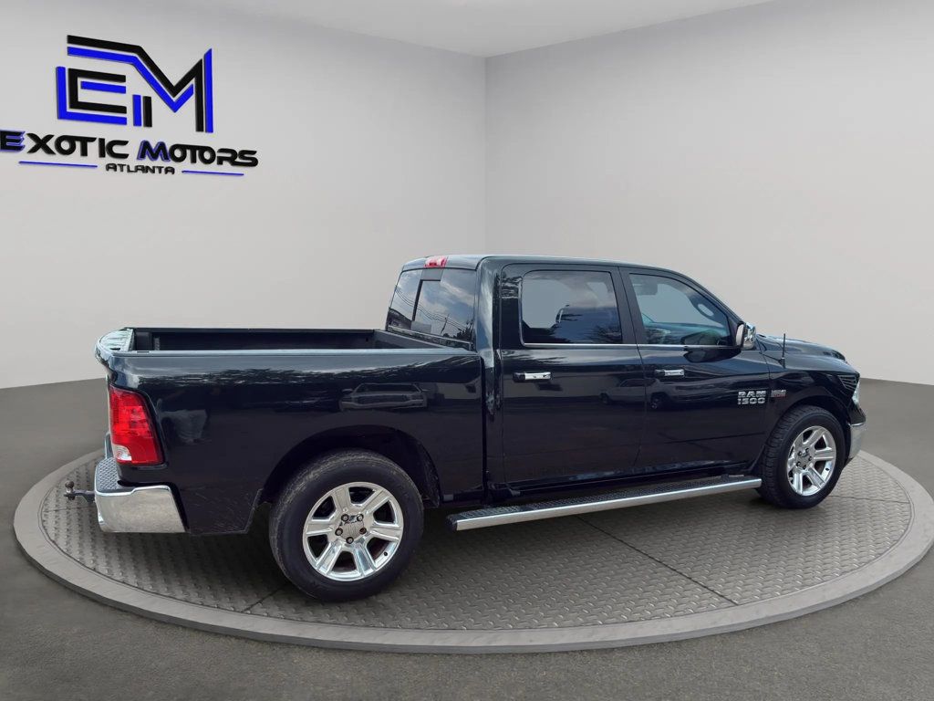 2017 Ram 1500 Lone Star Silver 4x2 Crew Cab 5'7" Box - 23062607 - 4