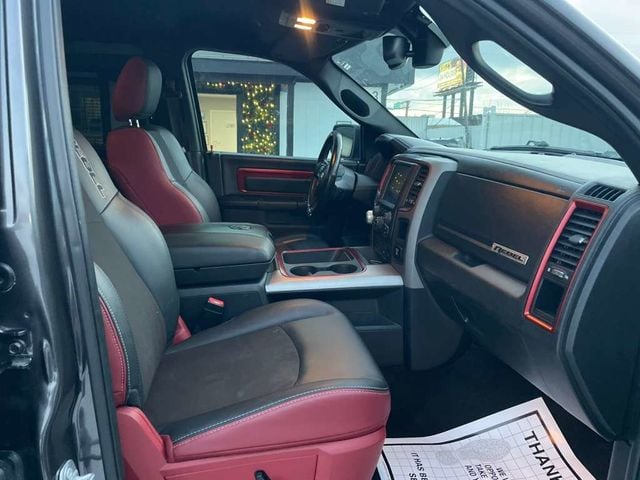 2017 Ram 1500 Rebel 4x4 Crew Cab 5'7" Box - 22985522 - 9