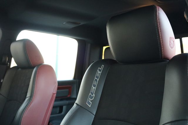 2017 Ram 1500 Rebel 4x4 Crew Cab 5'7" Box - 22970722 - 16