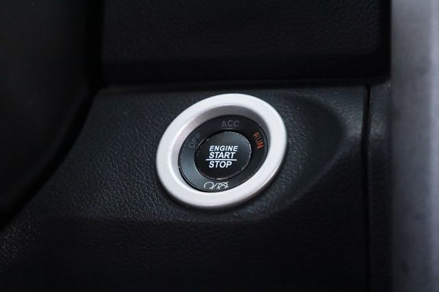 2017 Ram 1500 Rebel 4x4 Crew Cab 5'7" Box - 22970722 - 33