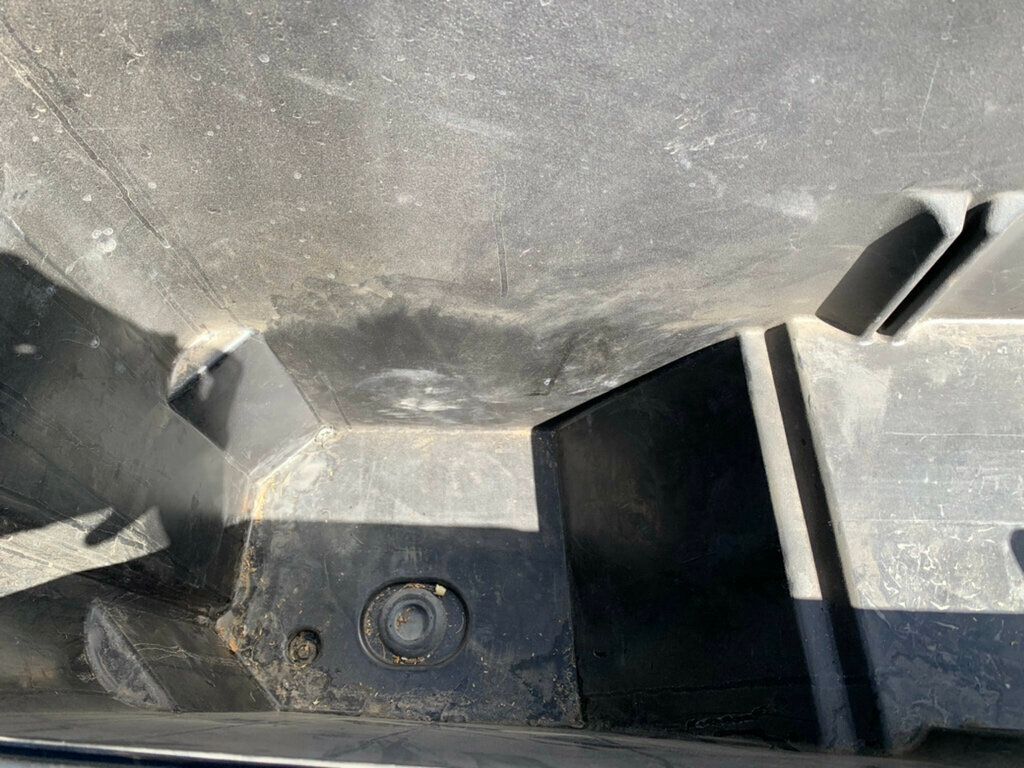 2017 Ram 1500 Rebel 4x4 Crew Cab 5'7" Box Navi/sunroof - 22997178 - 31