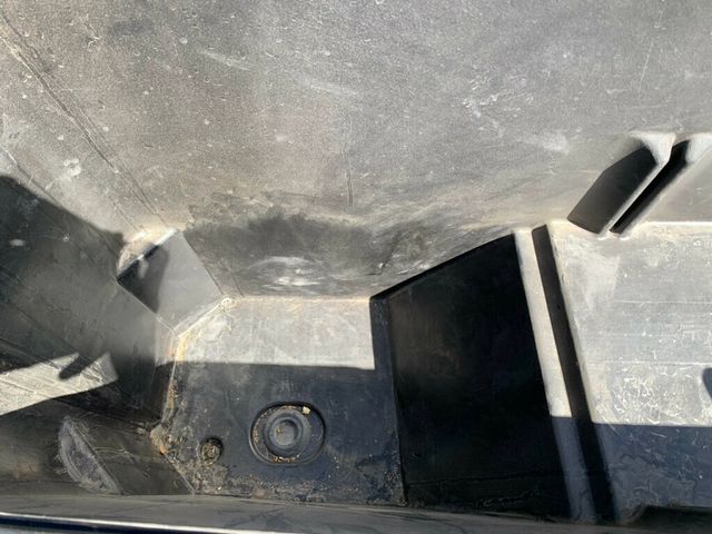 2017 Ram 1500 Rebel 4x4 Crew Cab 5'7" Box Navi/sunroof - 22997178 - 31