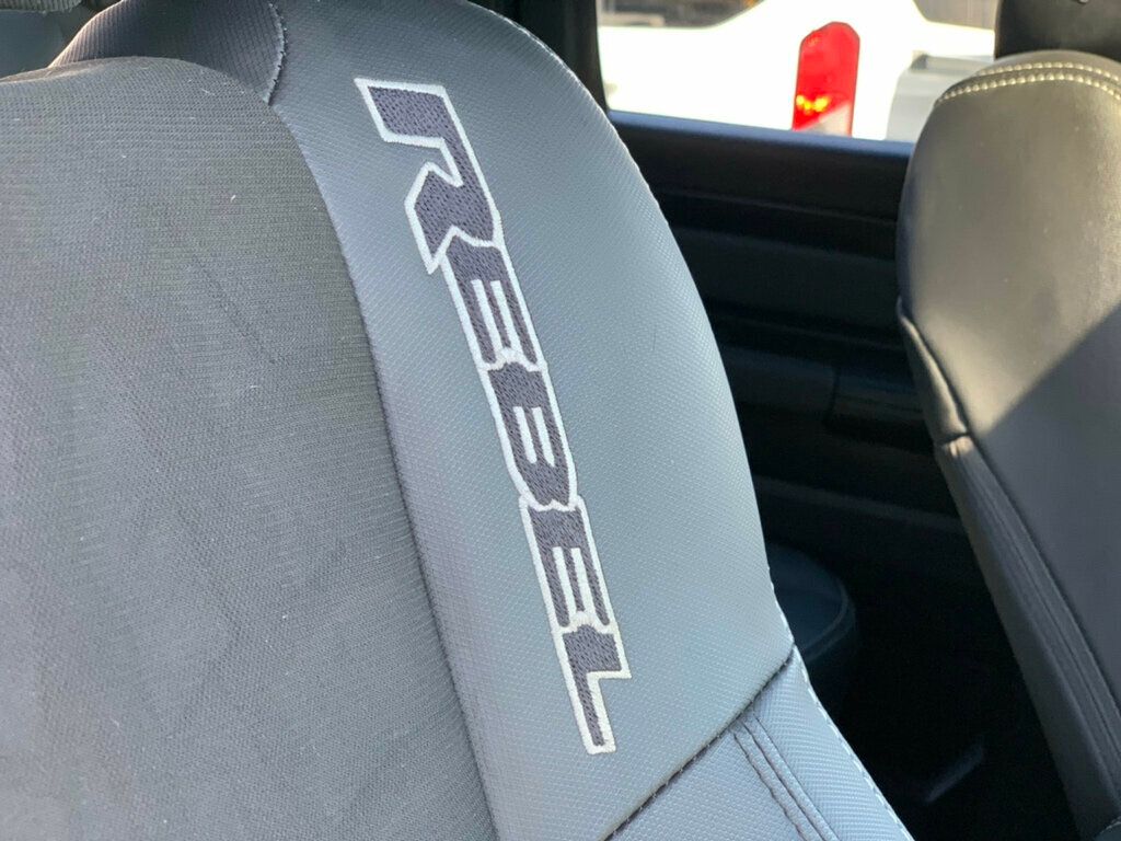 2017 Ram 1500 Rebel 4x4 Crew Cab 5'7" Box Navi/sunroof - 22997178 - 45