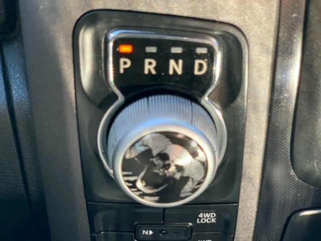 2017 Ram 1500 Rebel 4x4 Crew Cab 5'7" Box Navi/sunroof - 22997178 - 4