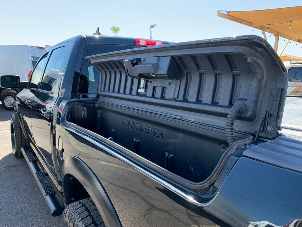 2017 Ram 1500 Rebel 4x4 Crew Cab 5'7" Box Navi/sunroof - 22997178 - 5