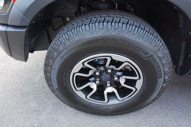 2017 Ram 1500 REBEL, 4X4, PREMIUM WHEELS, RUNNING BOARDS, LEATHER SEATS - 23064061 - 10