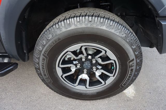 2017 Ram 1500 REBEL, 4X4, PREMIUM WHEELS, RUNNING BOARDS, LEATHER SEATS - 23064061 - 13